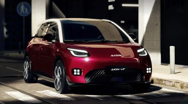 AION UT Kembali Kuasai Pasar Hatchback EV